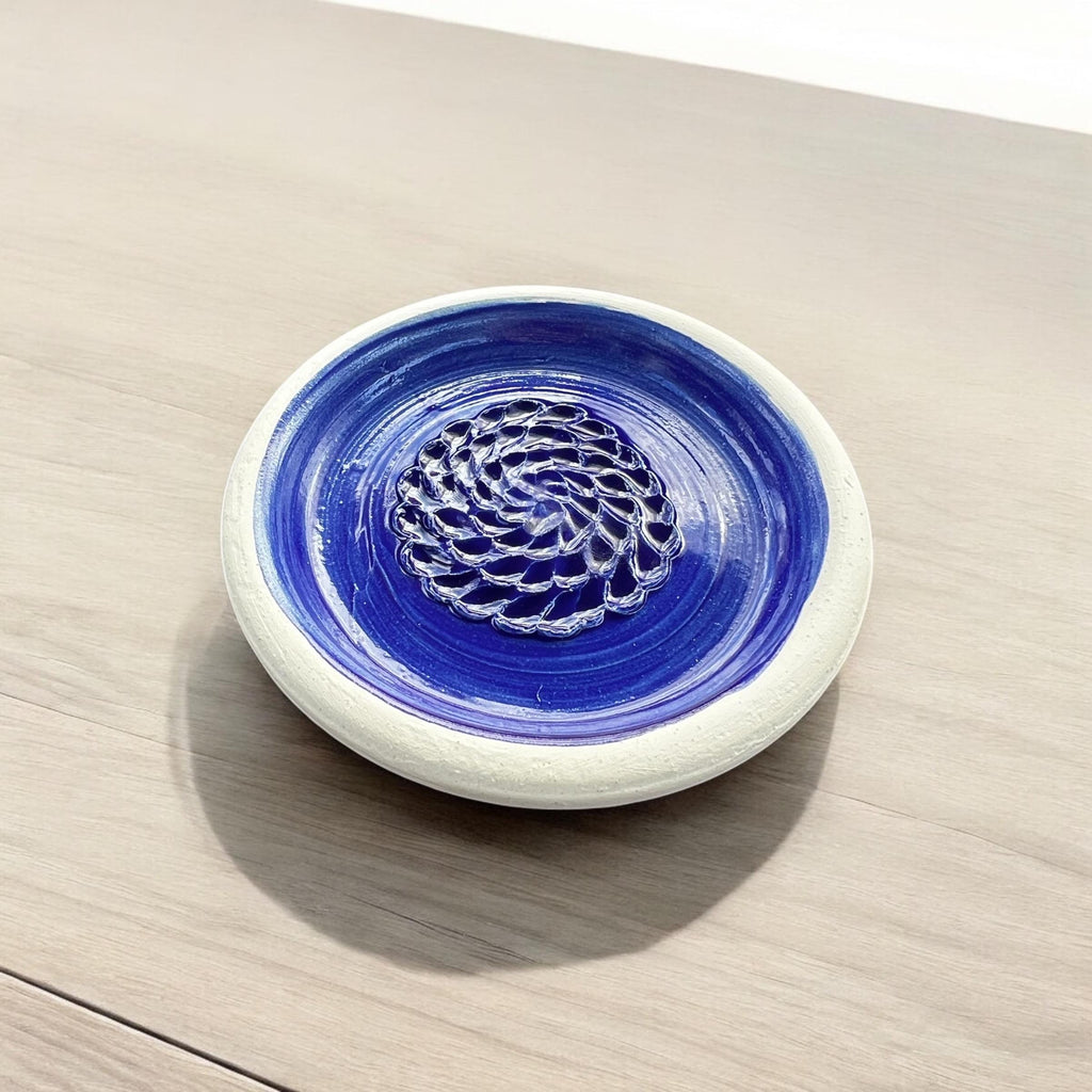 Handmade Ceramic Garlic Grater - Lots of Color Options - Great for ginger, turmeric, Parmesan, etc.  - Dishwasher safe