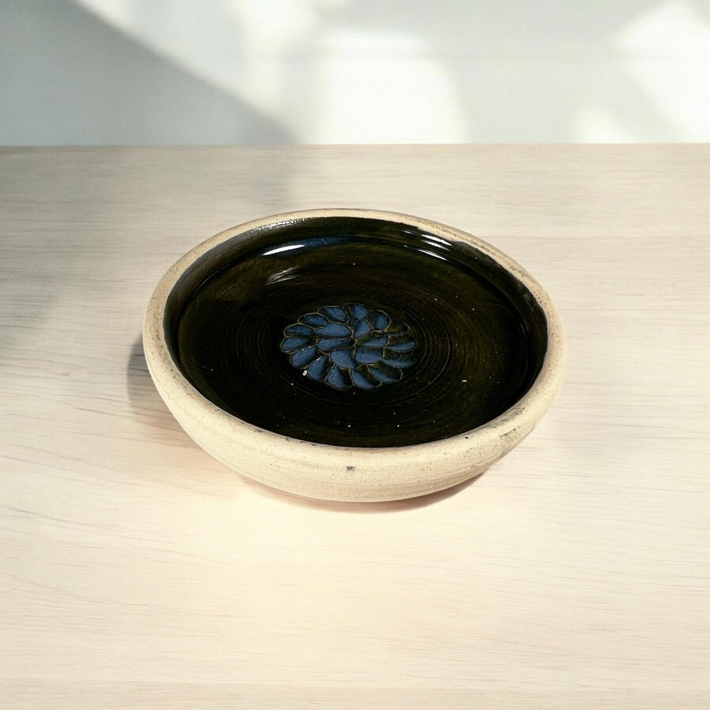 Handmade Ceramic Garlic Grater - Lots of Color Options - Great for ginger, turmeric, Parmesan, etc.  - Dishwasher safe