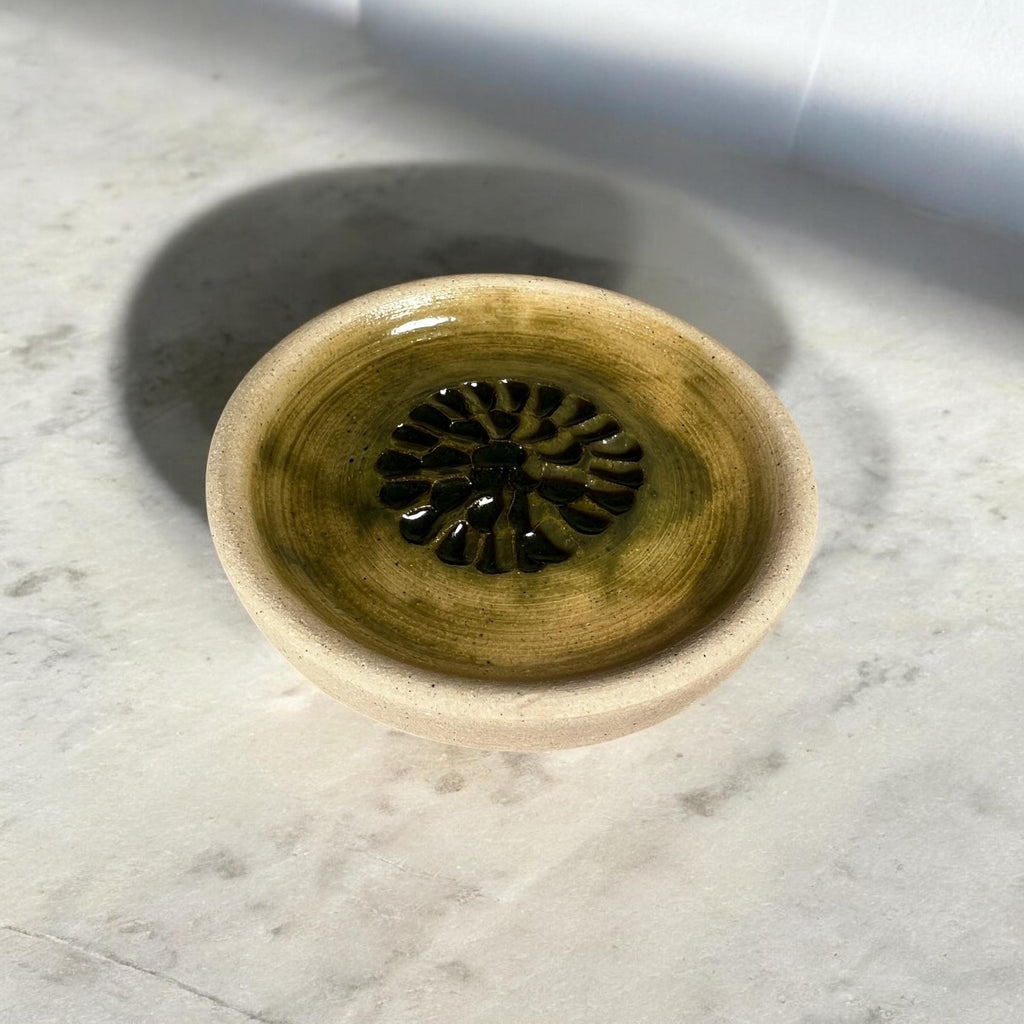 Handmade Ceramic Garlic Grater - Lots of Color Options - Great for ginger, turmeric, Parmesan, etc.  - Dishwasher safe